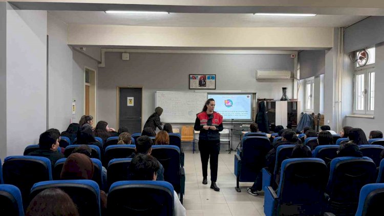 Erdemli’de Öğrencilere Siber Güvenlik Eğitimi