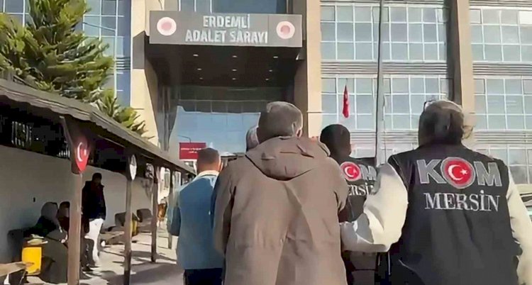 Erdemli'de yurt dışına kaçırılmak istenilen binlerce tarihi eser ele geçirildi