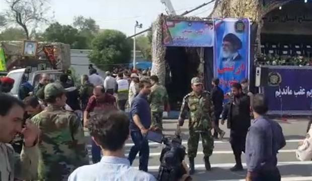 İran’da terör saldırısı! Üstlendiler