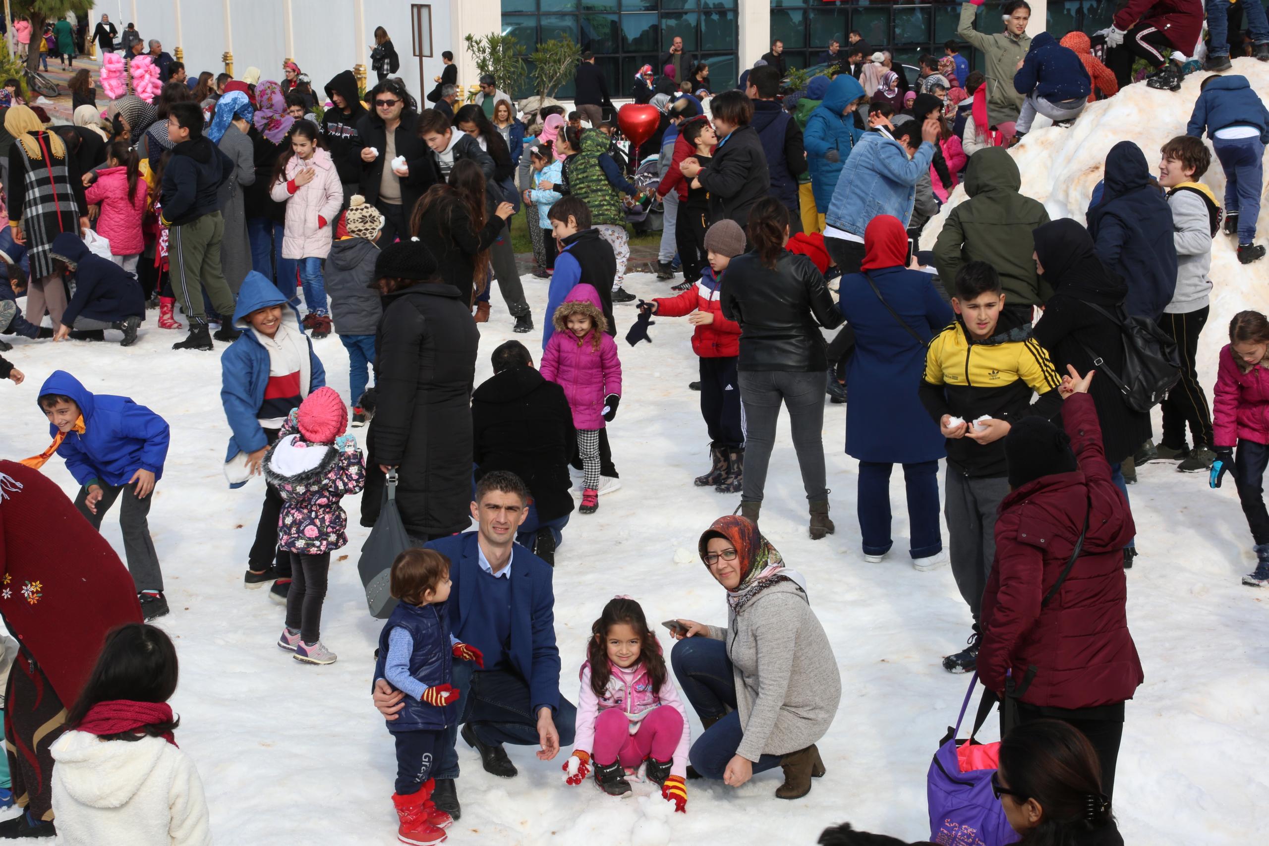 Erdemli’de Kar Festivali Coşkusu
