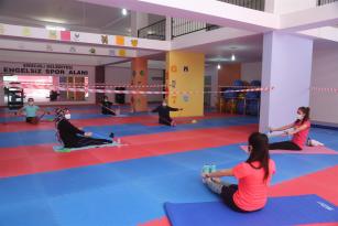 Erdemli Belediyesi Spor Merkezi Normalleşme Sürecinde Faaliyete Başladı