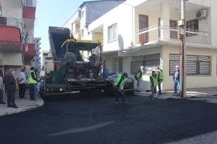 Mersin Büyükşehir Belediyesi Yol Yapım Çalışmaları Sürüyor