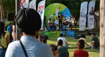 Mersin Büyükşehir Belediyesinin Düzenlediği Sosyal Mesafeli Konserler Tüm Hızıyla Sürüyor