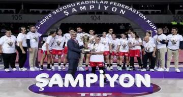 Mersin Büyükşehir GSK Kadın Basketbol Takımı şampiyon oldu