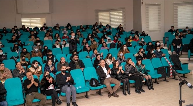 Mersin Büyükşehir’den Tarsus Kurs Merkezi Öğrencilerine “Motivasyon Etkinliği”
