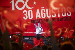 Başkan Seçer: “Ben De Genç Olsam, Atatürk’ün Kenti, Çağdaş Bir Kent Olan Mersin’de Yaşamak İsterdim”