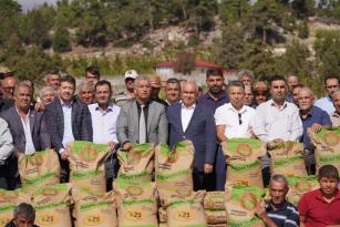Türkiye’ye Örnek Proje 49 Köyden 490 Çiftçi Toros Dağları’nda Üretime Katılıyor